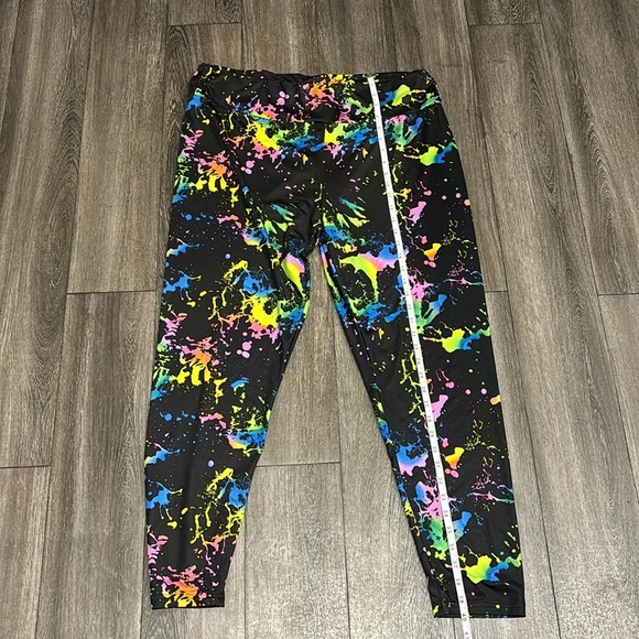 Women’s SHEIN 2X colorful splatterpaint leggings - Picture 6 of 13